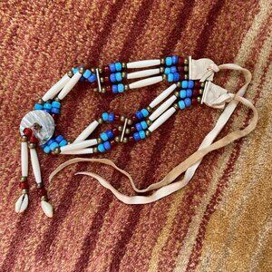 Authentic handcrafted bone hairpipe Native American Indian choker regalia NWOT